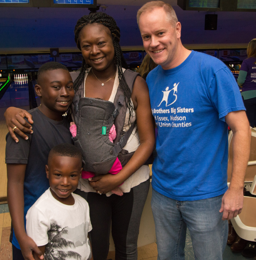 bbbs-at-bowling-peter-and-little-family